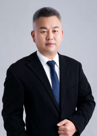 秦辉  律师
